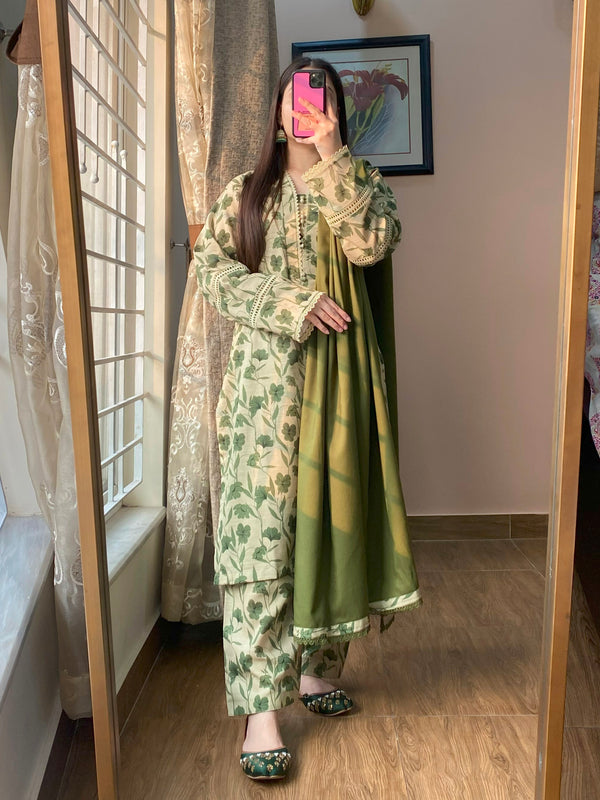 3 Piece - Khaddar Printed Pistachio Green Dress with Shalwar