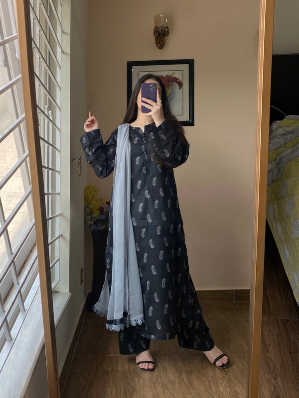 3 Piece - Lawn Printed Dress With Plazo main image 1