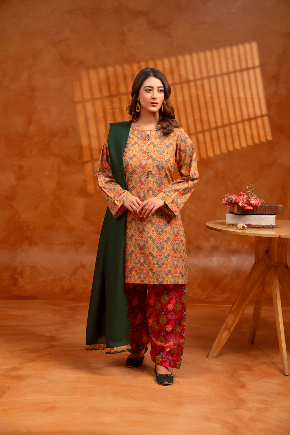 3 Piece - Khaddar Printed Dress with Shalwar