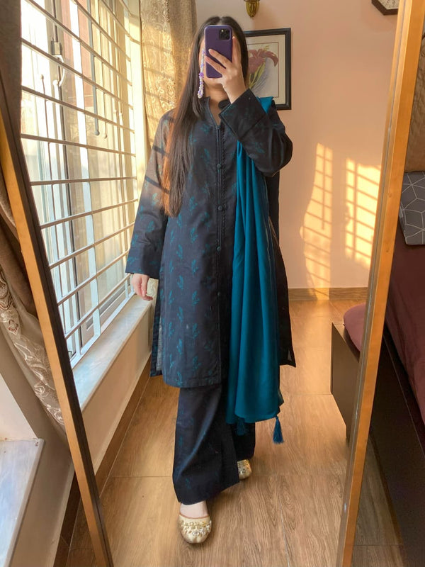 3 Piece - Khaddar Printed Dress with Bell Bottom Trouser