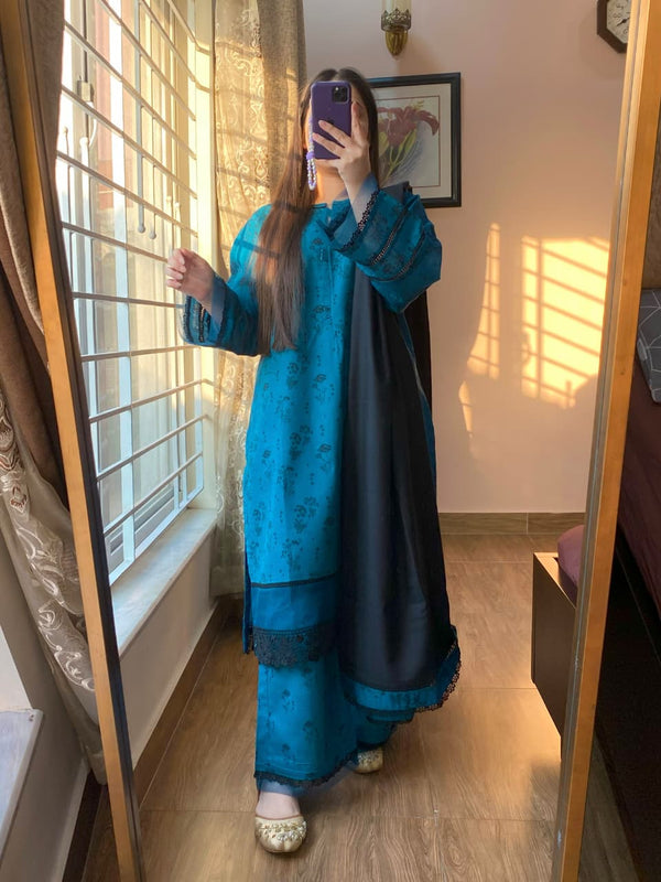 3 Piece - Khaddar Printed Dress