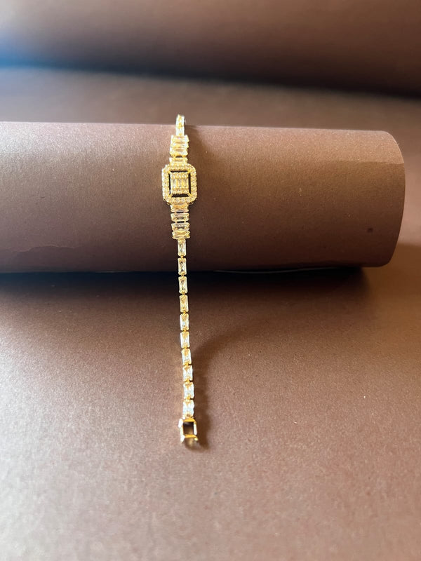 Elegant Golden Bracelets For Girls & Women