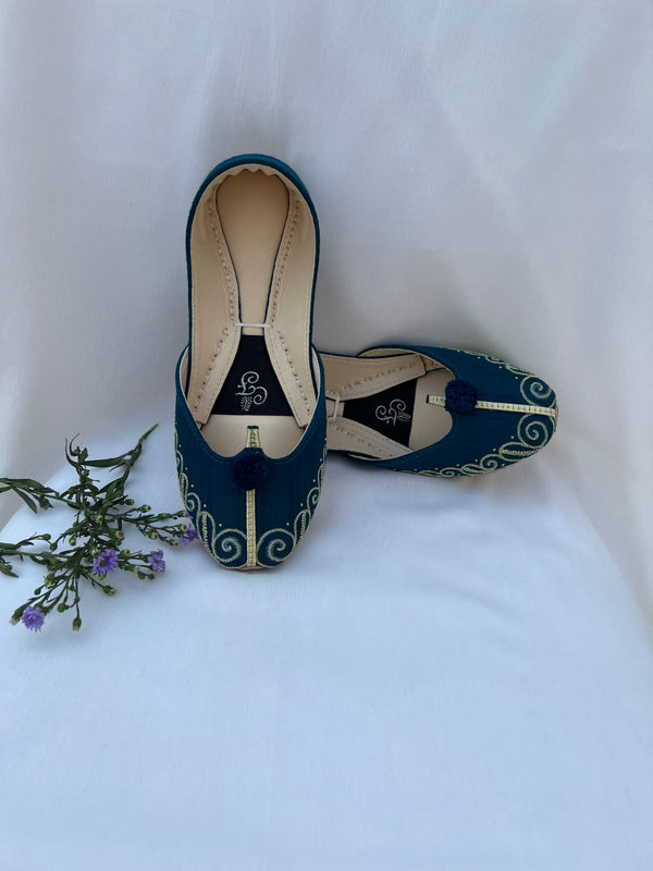 Embroidered Khussas