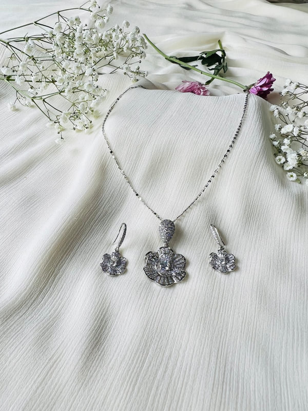 Elegant Silver Necklace & Earring Set