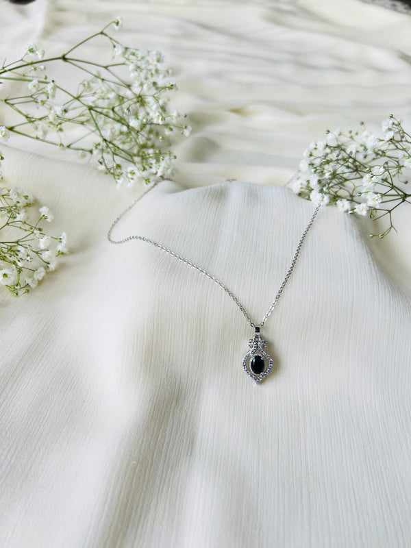 Elegant Black Topaz Solid Silver Chain Pendants