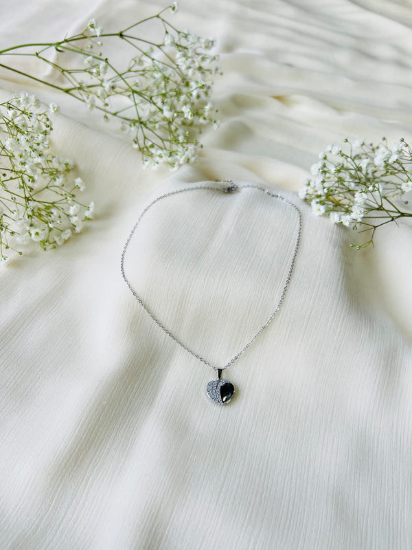 Elegant Heart  Silver Chain Pendants