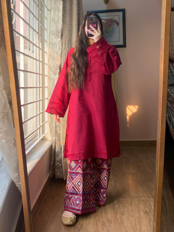 3 Piece - Slub Khaddar Embroidered Dress