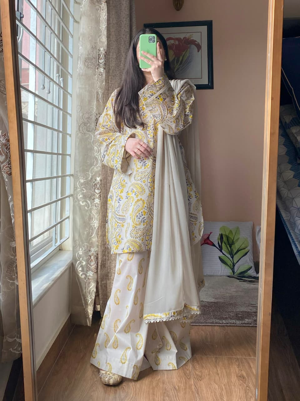 3 Piece - Lawn Printed Dress With Loose Plazo
